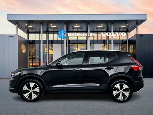 Volvo  XC40 T2 A/T Momentum Business | 18" | Stoel/Stuurverwarming | Parkeercamera | Getint Glas | Adaptieve ... ActivLease financial lease