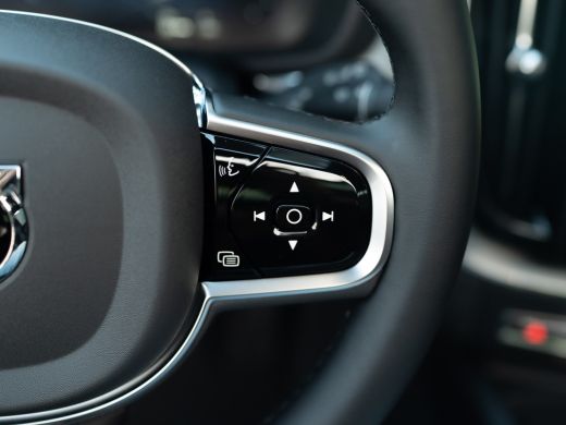 Volvo  XC60 2.0 T6 Plug-in hybrid AWD Plus Black Edition | Harman/ Kardon | 360 Camera | Blind Spot | Panodak... ActivLease financial lease