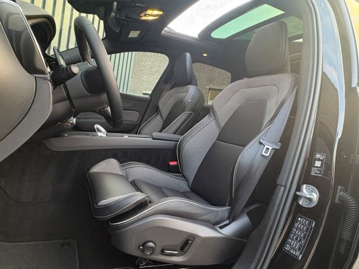 Volvo  XC60 2.0 T6 Plug-in hybrid AWD Plus Black Edition | Harman/ Kardon | 360 Camera | Blind Spot | Panodak... ActivLease financial lease