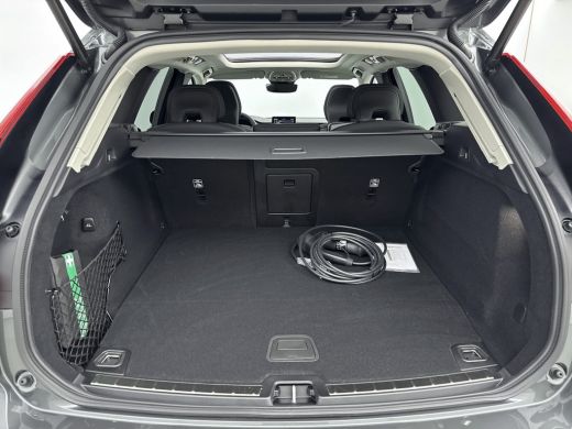 Volvo  XC60 NEW MODEL T6 Plug-in hybrid AWD Plus Dark | Panoramadak | Harman & Kardon | HUD | BLIS | 21 inch ... ActivLease financial lease