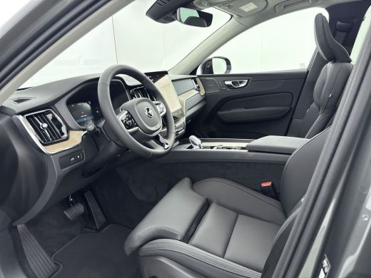 Volvo  XC60 NEW MODEL T6 Plug-in hybrid AWD Plus Dark | Panoramadak | Harman & Kardon | HUD | BLIS | 21 inch ... ActivLease financial lease