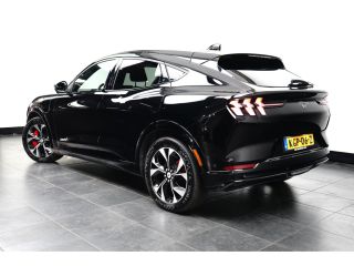 Ford Mustang Mach-E Mach-E Extended Premium RWD 98 kWh | SOH 97,5% | Pano-dak | B&O audio | 360 Camera | Elektr. Klep...