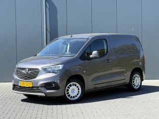 Opel Combo 1.5D 102 PK / L1H1 / EDITION / 1e EIG. / INRICHTING / ACHTERKLEP / AIRCO / CRUISE / CARPLAY