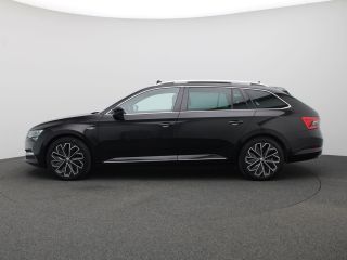 Skoda Superb Combi 1.4 TSI iV Laurin & Klement 218PK DSG SOH 90,67%, Panoramadak, Trekhaak, Leder, Memorystoel...