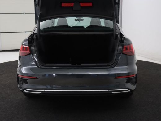 Audi A3 30 TFSI Advanced edition | Sportstoelen | Carplay | Virtual Cockpit | Climate control | Full LED ... ActivLease financial lease