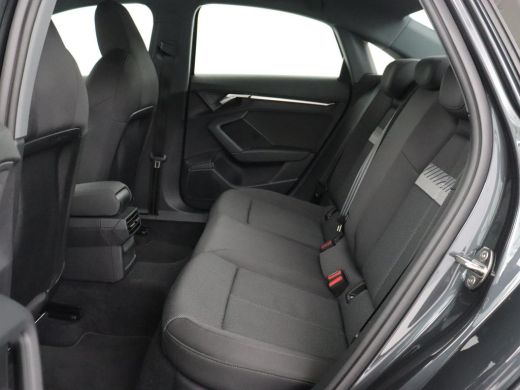 Audi A3 30 TFSI Advanced edition | Sportstoelen | Carplay | Virtual Cockpit | Climate control | Full LED ... ActivLease financial lease