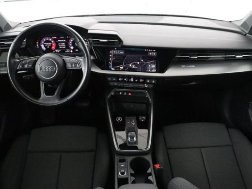Audi A3 30 TFSI Advanced edition | Sportstoelen | Carplay | Virtual Cockpit | Climate control | Full LED ... ActivLease financial lease