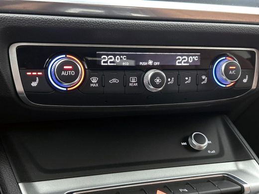 Audi Q3 45 TFSI e Plug-In Hybrid S Line LEER | VIRTUAL | 20" LM | SIDE-ASSIST ActivLease financial lease