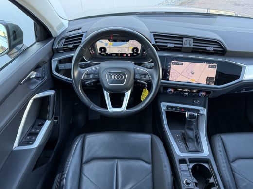 Audi Q3 45 TFSI eHybrid 245pk | Leder | Pano dak ActivLease financial lease