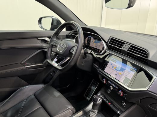 Audi Q3 45 TFSI e 245pk S Edition | Leder | Camera | Keyless ActivLease financial lease