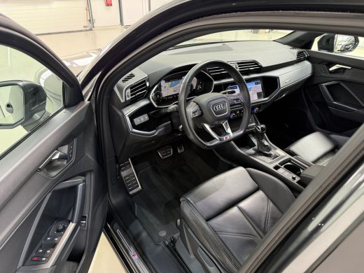 Audi Q3 45 TFSI e 245pk S Edition | Leder | Camera | Keyless ActivLease financial lease