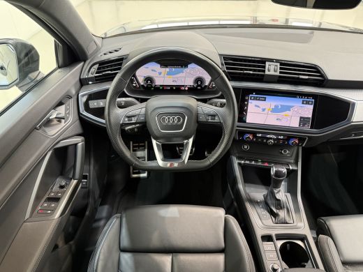 Audi Q3 45 TFSI e 245pk S Edition | Leder | Camera | Keyless ActivLease financial lease