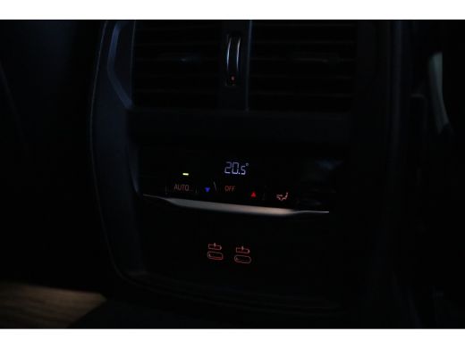 BMW 3 Serie Touring 330 e Luxury Line | Driving Professional | Head-up | Trekhaak | Camera | Stoelverwarming ... ActivLease financial lease