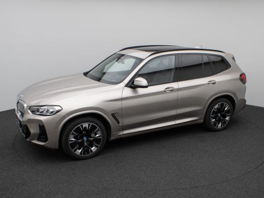 BMW iX3 M-SPORT 80 kWh (210kW/286pk) ** LED, LEDER, PANO, HuD, STUURVERW, H&K SOUND,  20-inch LMV ** 1e E...