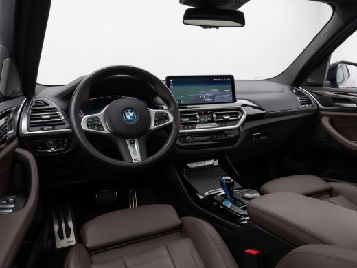 BMW iX3 M-SPORT 80 kWh (210kW/286pk) ** LED, LEDER, PANO, HuD, STUURVERW, H&K SOUND,  20-inch LMV ** 1e E... ActivLease financial lease