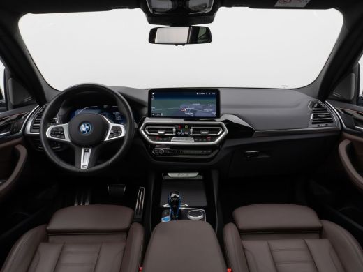 BMW iX3 M-SPORT 80 kWh (210kW/286pk) ** LED, LEDER, PANO, HuD, STUURVERW, H&K SOUND,  20-inch LMV ** 1e E... ActivLease financial lease