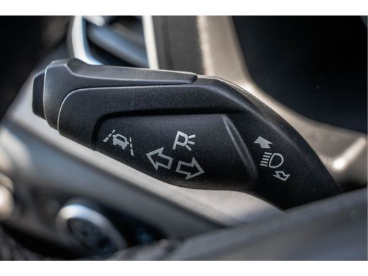 Ford Transit 2.0 EcoBlue L2H2 | Automaat | Camera | Cruise | Airco | Trekhaak ActivLease financial lease