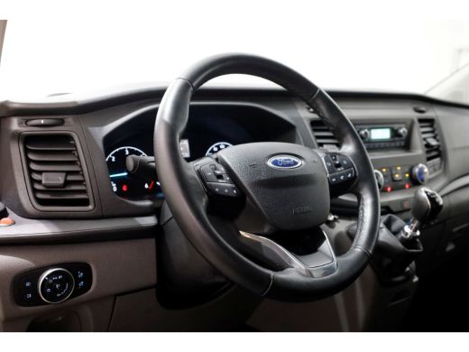 Ford Transit Custom 340 2.0 TDCI 130pk L2H1 Trend Airco/Trekhaak 2800kg 03-2020 ActivLease financial lease