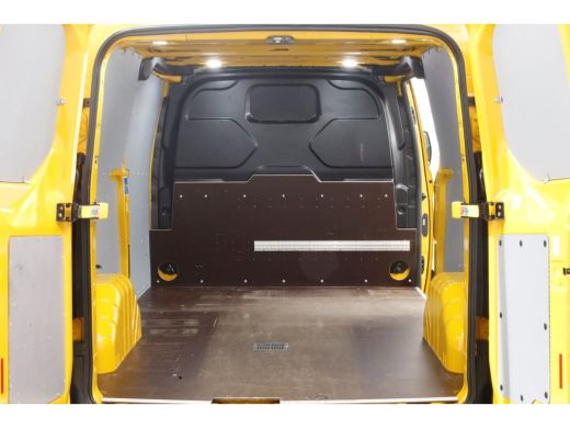 Ford Transit Custom 340 2.0 TDCI 130pk L2H1 Trend Airco/Trekhaak 2800kg 03-2020 ActivLease financial lease