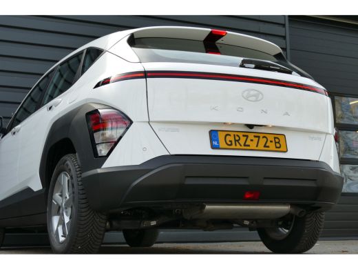 Hyundai Kona 1.6 GDI HEV Comfort Camera | Navigatie | Adaptieve Cruise | Carplay | Climate | 16" Lichtmetaal |... ActivLease financial lease