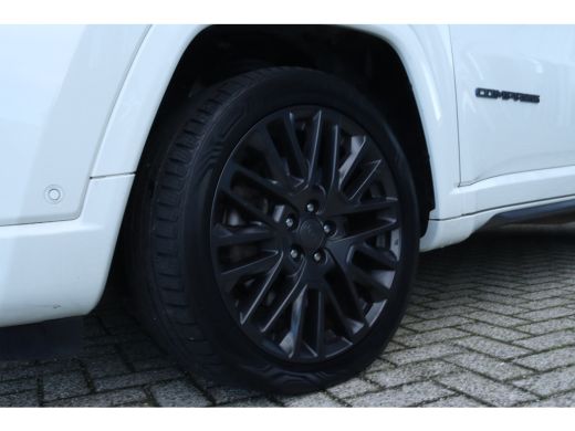 Jeep Compass S 4XE 240 | Adapt. Cruise | Stoelventilatie | Stuurverwarming | Elektr. klep | Camera | Keyless |... ActivLease financial lease
