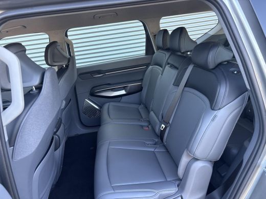 Kia EV9 First Edition 76.1 kWh | BTW ! ! | 7 persoons | Elk stoelen| ActivLease financial lease