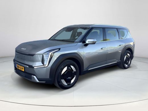 Kia EV9 First Edition 76.1 kWh | BTW ! ! | 7 persoons | Elk stoelen| ActivLease financial lease