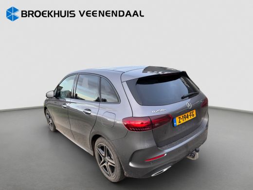 Mercedes-Benz B-Klasse 250 e AMG Line | Pano | Trekhaak | Adap. Cruise | BLIS | Carplay | AMG-styling | Achteruitrijcame... ActivLease financial lease