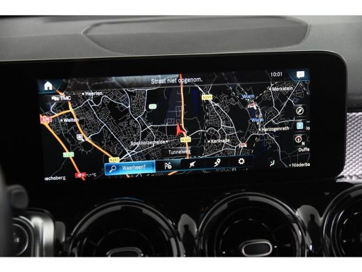 Mercedes-Benz GLB 200 *1ste Eigenaar*Navigatie*Leer*Stoelverwarming*PDC* ActivLease financial lease