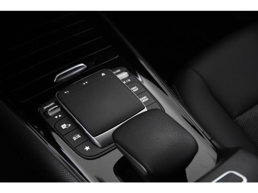 Mercedes-Benz GLB 200 *1ste Eigenaar*Navigatie*Leer*Stoelverwarming*PDC* ActivLease financial lease