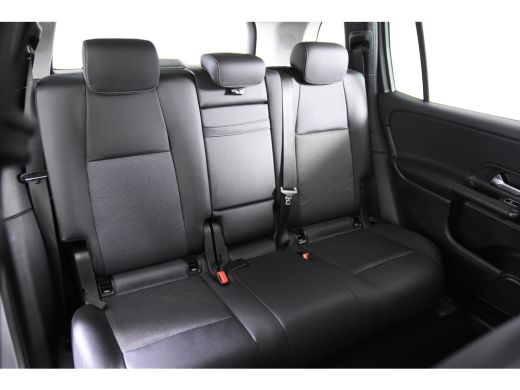 Mercedes-Benz GLB 200 *1ste Eigenaar*Navigatie*Leer*Stoelverwarming*PDC* ActivLease financial lease