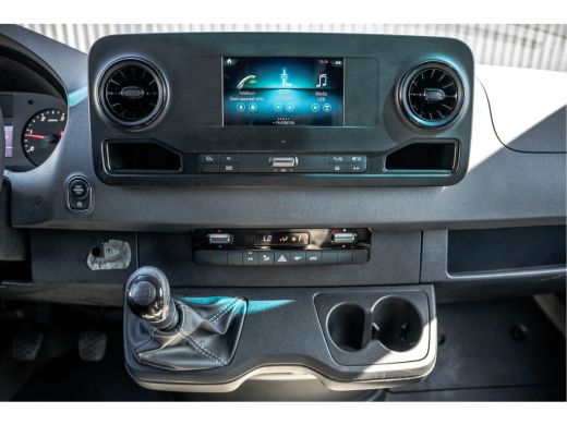 Mercedes-Benz Sprinter 311 CDI L2H2 | Volledig Ingericht | Mbux | Camera | Navi | Climatronic ActivLease financial lease