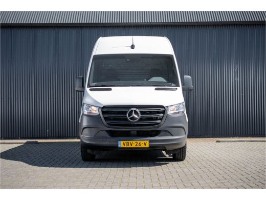 Mercedes-Benz Sprinter 311 CDI L2H2 | Volledig Ingericht | Mbux | Camera | Navi | Climatronic ActivLease financial lease