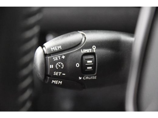 Peugeot 208 1.2 Active *1ste Eigenaar*Navigatie*Camera*Cruise Control* ActivLease financial lease