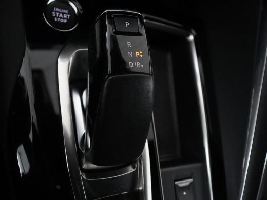 Peugeot 3008 1.6 HYbrid 225 GT | SOH 91,2% | Panoramadak | Leder | Stoelverwarming | 360 Camera | Massage | Ad... ActivLease financial lease