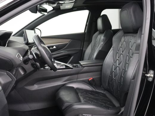 Peugeot 3008 1.6 HYbrid 225 GT | SOH 91,2% | Panoramadak | Leder | Stoelverwarming | 360 Camera | Massage | Ad... ActivLease financial lease