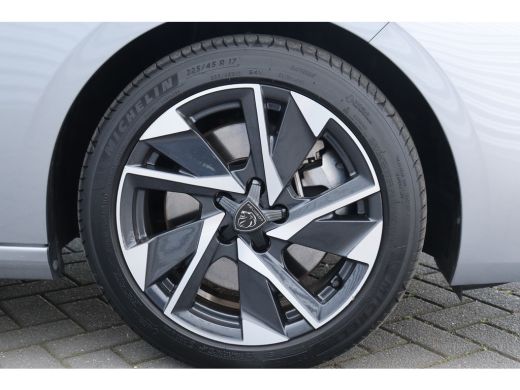 Peugeot 308 SW 1.6 HYBRID 180PK ALLURE AVANTAGE AUTOMAAT / NAVI / LEDER / CLIMA / PDC / 17" LMV / CAMERA / KE... ActivLease financial lease