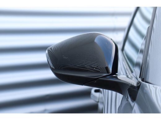 Peugeot 308 SW 1.6 HYBRID 180PK ALLURE AVANTAGE AUTOMAAT / NAVI / LEDER / CLIMA / PDC / 17" LMV / CAMERA / KE... ActivLease financial lease