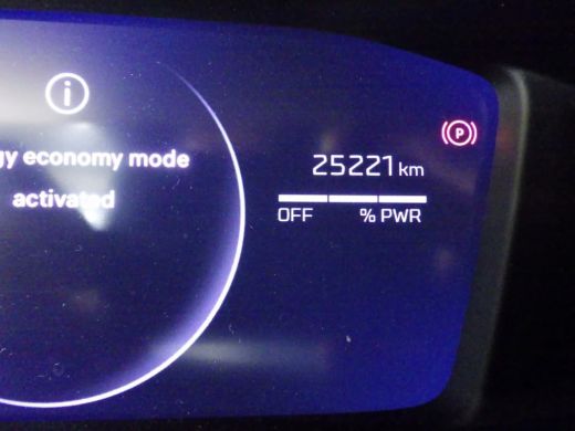 Peugeot e-2008 EV Allure Avantage 54 kWh | Navi | Cruise control | Parkeersensoren V+A | DAB | Climate control |... ActivLease financial lease