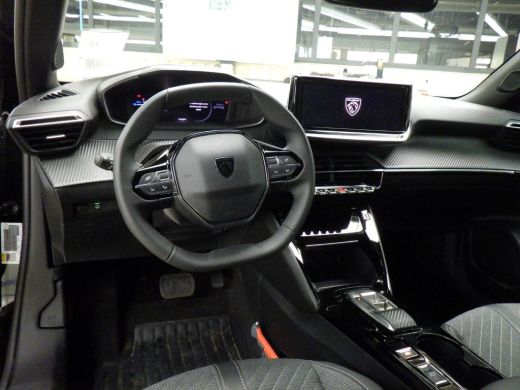 Peugeot e-2008 EV Allure Avantage 54 kWh | Navi | Cruise control | Parkeersensoren V+A | DAB | Climate control |... ActivLease financial lease