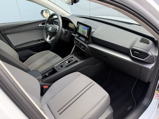 Seat Leon Sportstourer 1.0 eTSI 110 Style Automaat | Navi | Trekhaak ActivLease financial lease