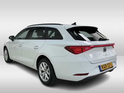 Seat Leon Sportstourer 1.0 eTSI 110 Style Automaat | Navi | Trekhaak ActivLease financial lease