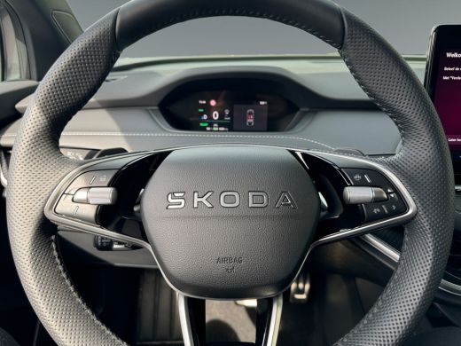 Skoda Elroq 85 286pk Sportline | Trekhaak wegklapbaar | 4x stoelverwarming | Verwarmbare voorruit ActivLease financial lease