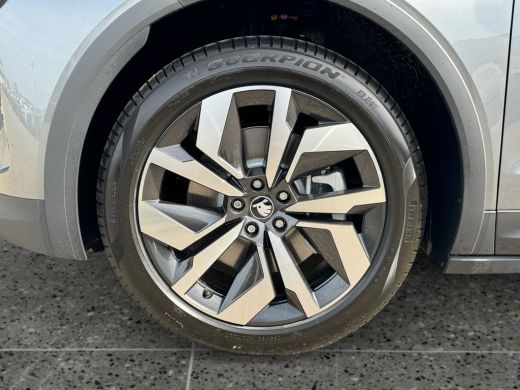 Skoda Elroq 85 286pk Sportline | Trekhaak wegklapbaar | 4x stoelverwarming | Verwarmbare voorruit ActivLease financial lease