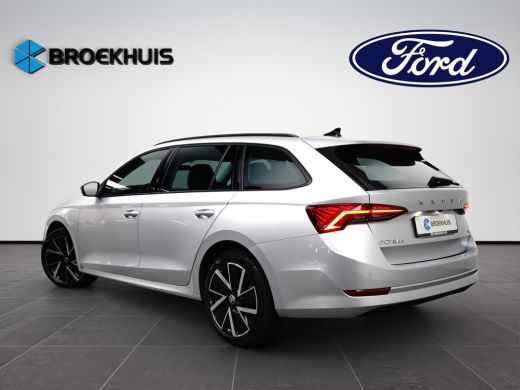 Skoda Octavia Combi 1.4 TSI iV PHEV Business Edition 204pk | Panoramadak | Adaptive Cruise | Winterpack | Elekt... ActivLease financial lease