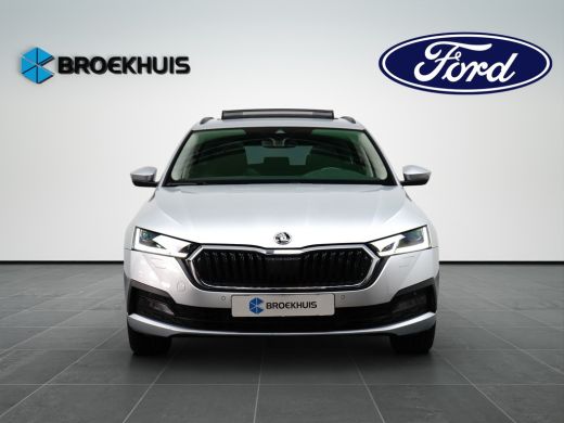 Skoda Octavia Combi 1.4 TSI iV PHEV Business Edition 204pk | Panoramadak | Adaptive Cruise | Winterpack | Elekt... ActivLease financial lease