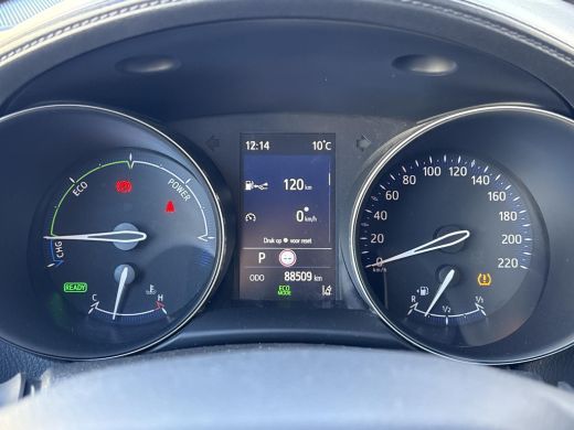 Toyota C-HR 1.8 Hybrid Executive **DODEHOEK DETECTIE/ PARKEERSENSOREN/ STOELVERWARMING** ActivLease financial lease