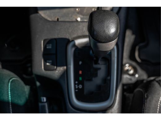 Toyota Hilux 2.4 D 4WD | 150 PK | Automaat | Camera | Cruise | Navi | Trekhaak ActivLease financial lease