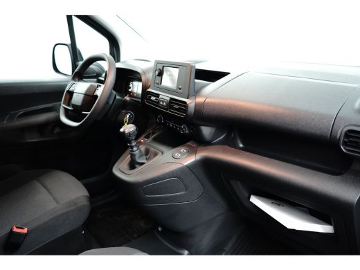 Toyota ProAce 1.5 D-4D L1 Navigator Airco | Digitaal Dashboard | Parkeersensoren Achter | Stoelverwarming | Blu... ActivLease financial lease