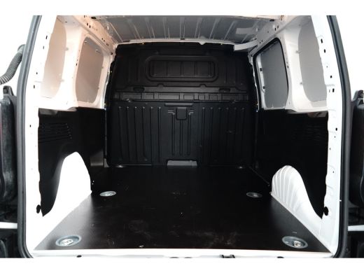 Toyota ProAce 1.5 D-4D L1 Navigator Airco | Digitaal Dashboard | Parkeersensoren Achter | Stoelverwarming | Blu... ActivLease financial lease